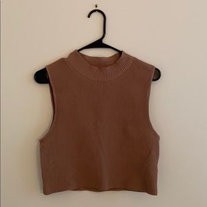 Aritzia Babaton mock neck top!